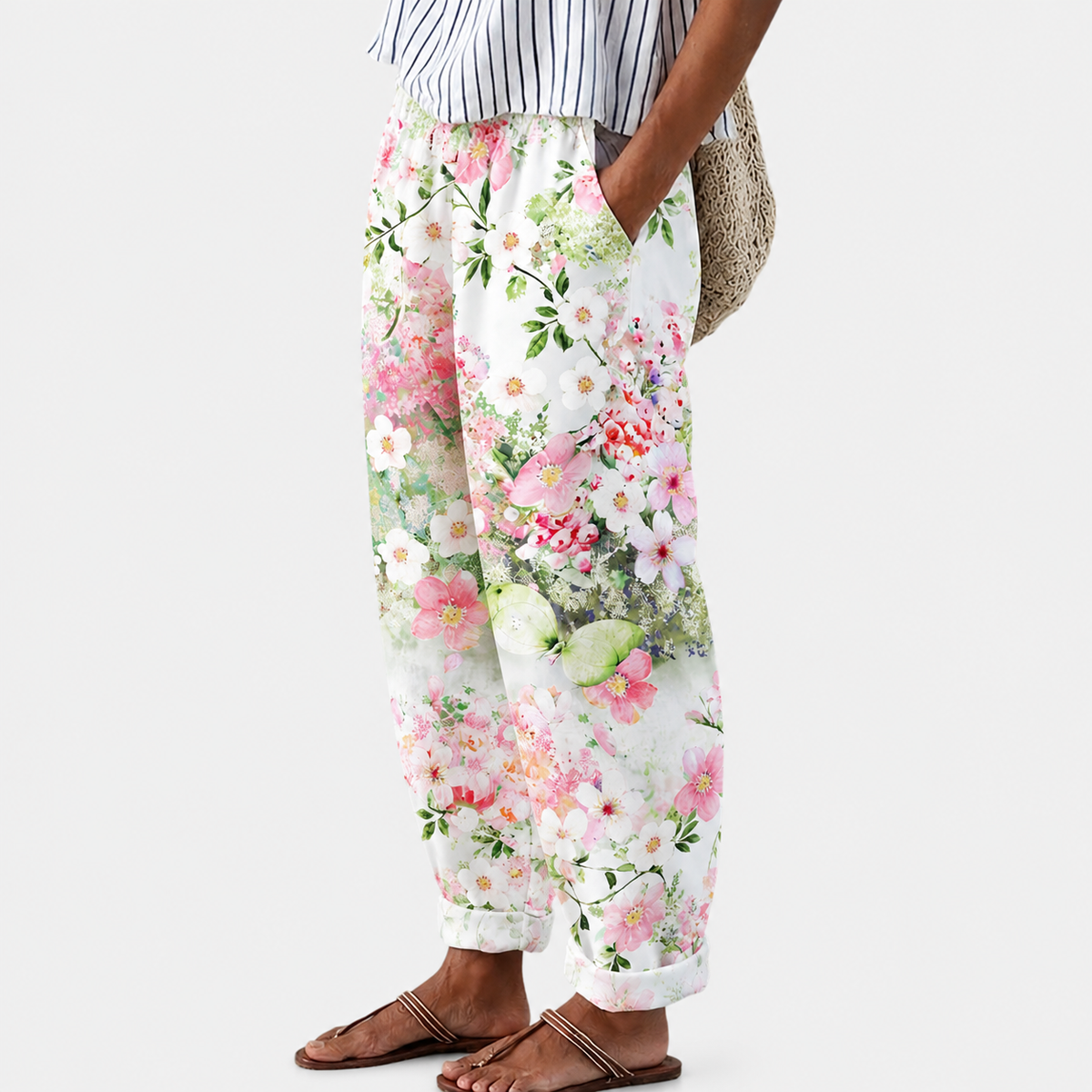 Pantalones Comfort Blossom Breeze de Warszawska Elegancja en color suave, con diseño cómodo y elegante para mujer.