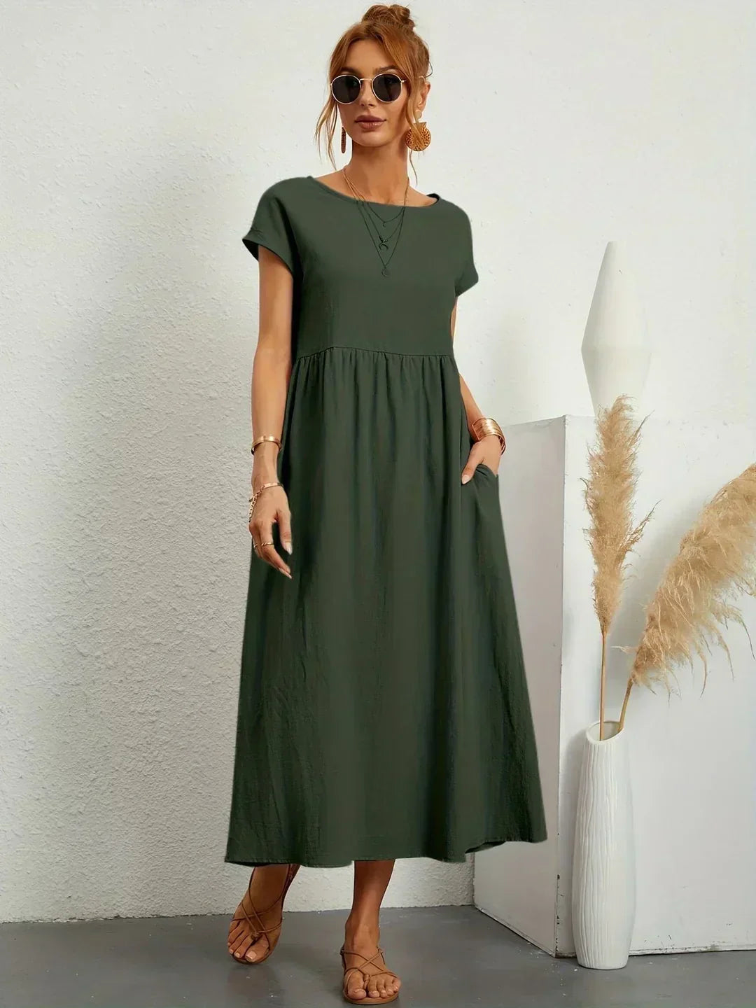 Vestido Irena de Warszawska Elegancja, vestido femenino y ligero con diseño elegante para lucir con estilo y comodidad.