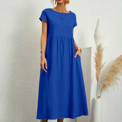 Vestido Irena de Warszawska Elegancja, estilo ligero y femenino, muestra un diseño elegante y cómodo para cualquier ocasión.