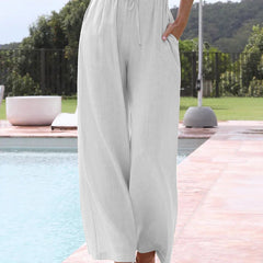 Pantalones cortos elegantes Vivian de Warszawska Elegancja, ropa de verano con estilo y diseño moderno.