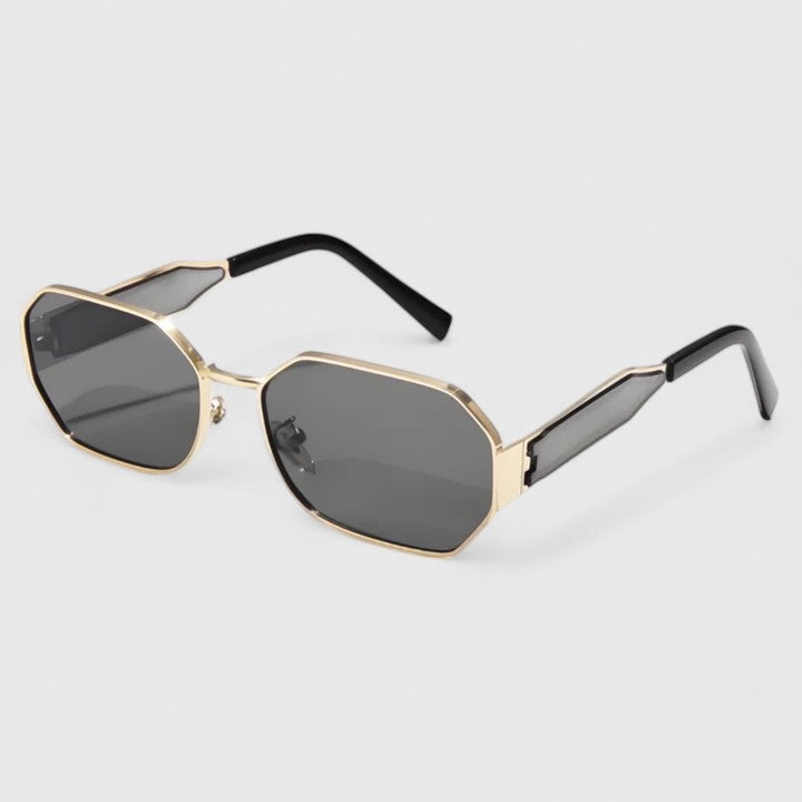 Gafas de sol rectangulares negras Jaylynne de Warszawska Elegancja con diseño elegante y estilo clásico en la imagen.