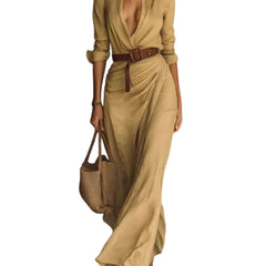 Vestido maxi elegante Amara de Warszawska Elegancja que realza la silueta, con detalles sofisticados y un diseño favorecedor.