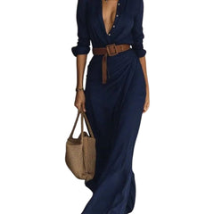Vestido maxi elegante de Warszawska Elegancja, Amara, que resalta la silueta, con diseño sofisticado y detalles modernos.