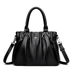 Bolsa crossbody Lucyna de Warszawska Elegancja, diseño diario, en color neutro, con correa ajustable y detalles elegantes.