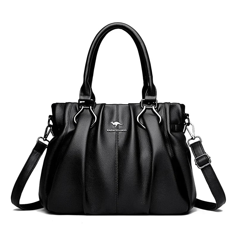 Bolsa crossbody Lucyna de Warszawska Elegancja, diseño diario, en color neutro, con correa ajustable y detalles elegantes.
