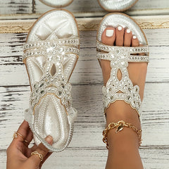 Sandalias ortopédicas Ariella de estilo boho en color neutro, con detalles en cuero y suela antideslizante, de la marca Warszawska Elegancja.