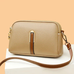 Bolso de piel Nina de Warszawska Elegancja, bolso de mujer azul con diseño elegante y acabado de alta calidad.