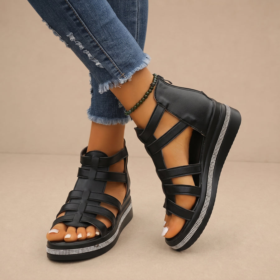 Sandalias elegantes de tacón con plataforma de la marca Warszawska Elegancja, en color neutro, para un estilo sofisticado.