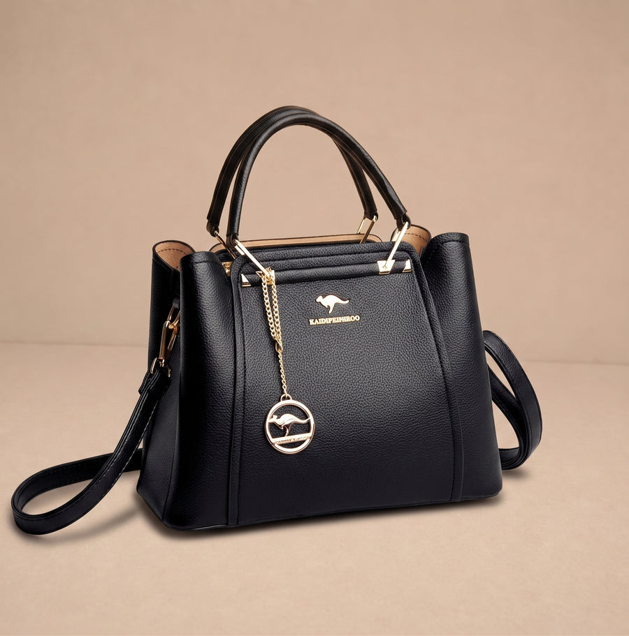 Bolsa de cuero Luxa Soft de Marzena, estilo elegante y suave, en color marrón, con detalles de alta calidad y diseño sofisticado.