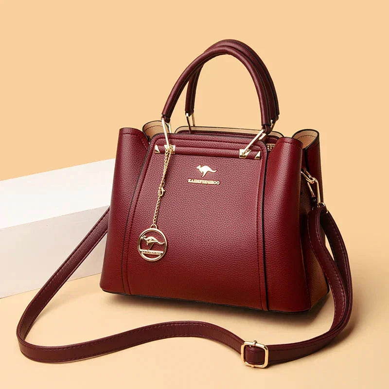 Bolso de mujer de cuero suave Marzena Luxa Soft, bolso bandolera y de hombro en color azul, elegante y de alta calidad.