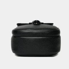 Bolsa de cuero retro Sylwia de Warszawska Elegancja, en color azul, con diseño clásico y detalles elegantes para mujer.