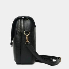 Bolso retro de cuero Sylwia de Warszawska Elegancja en color azul, bolso femenino con estilo vintage y detalles en cuero.