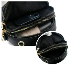 Bolso retro de piel Sylwia de Warszawska Elegancja, en color azul con estilo vintage y detalles en cuero.