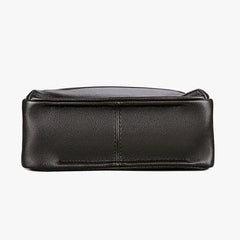Bolso de cuero azul Wioletta de PoloStreet, con diseño elegante y detalles finos, de la marca Warszawska Elegancja.