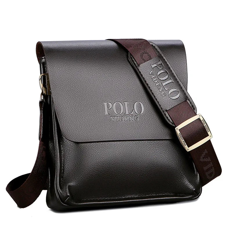 Bolso de piel Wioletta de Warszawska Elegancja en color azul con detalles en marrón, estilo casual y elegante.